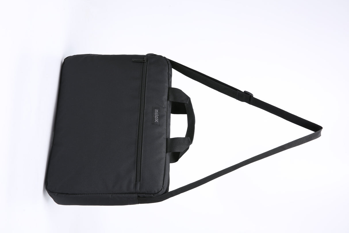 Maletin Para Portatil Nilox 15.6" Basic Con Bolsillo