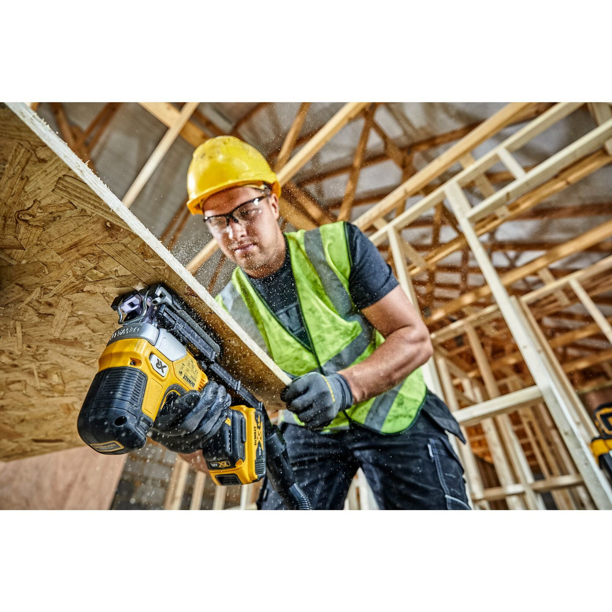 EAN 5035048705742 - DeWALT DCS335N-XJ power jigsaws 2 kg imagen 5