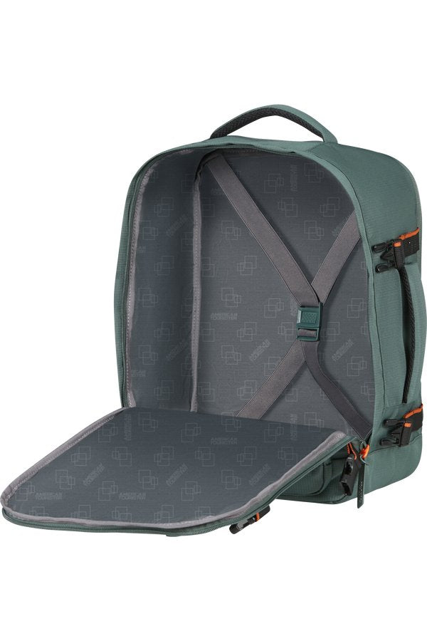 EAN 5400520394712 - American Tourister Take2cabin mochila Mochila deportiva Verde imagen 3