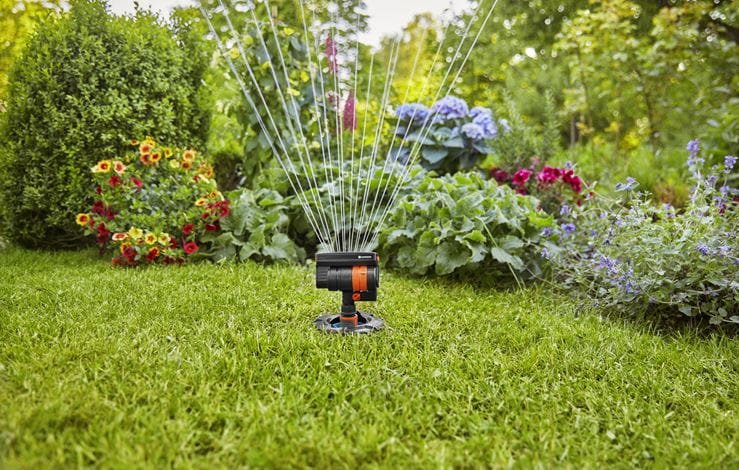EAN 4078500058018 - Gardena 8251-20 rociador de agua Rociador de agua circular Negro, Naranja imagen 2