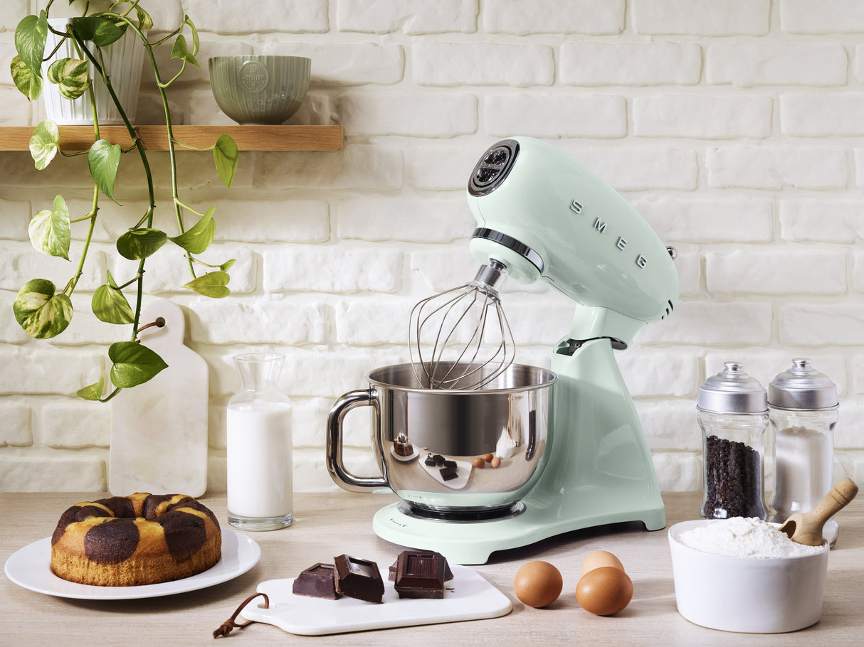 EAN 8017709304492 - Smeg SMF03PGEU batidora Batidora de varillas 800 W Verde imagen 10