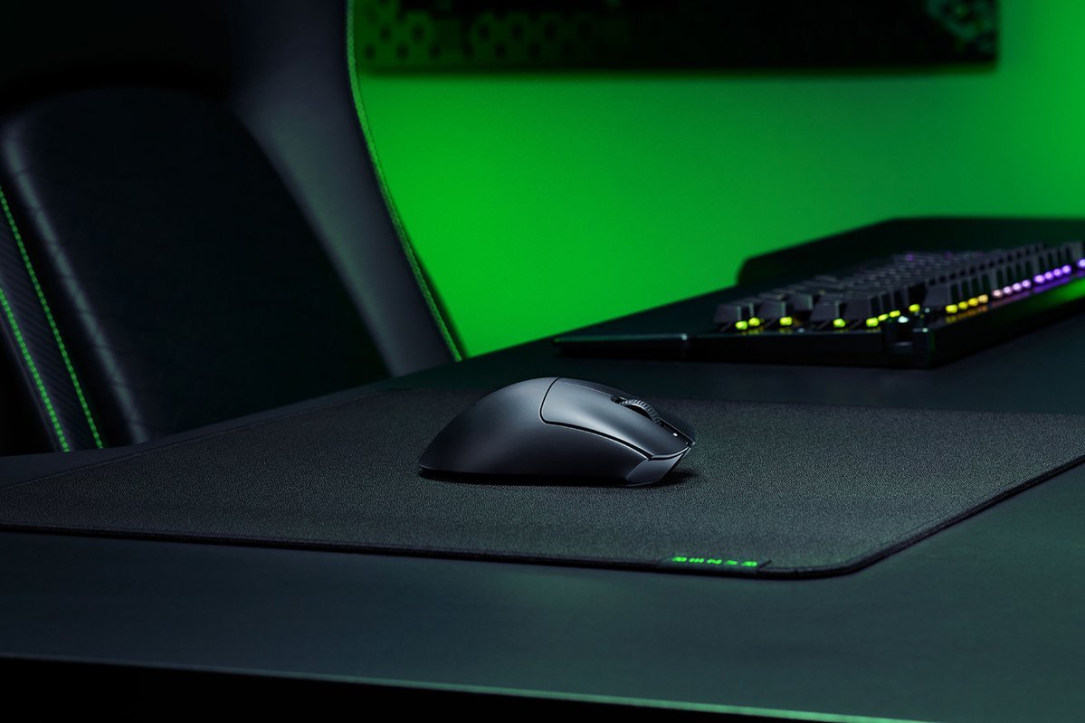 EAN 8886419334552 - Razer DeathAdder V3 HyperSpeed ratón Juego mano derecha RF Wireless + USB Type-C Óptico 26000 DPI imagen 5