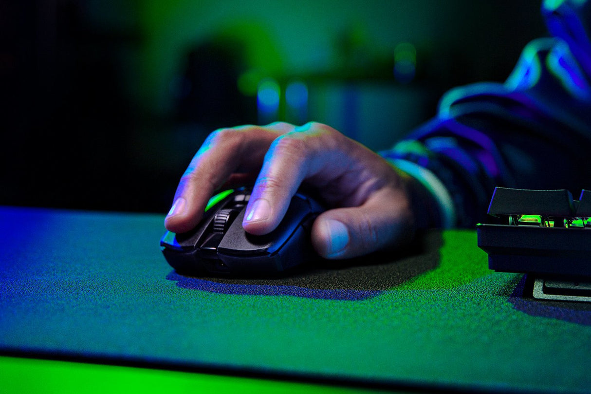 EAN 8886419333869 - Razer Viper V2 Pro ratón Juego mano derecha RF Wireless + USB Type-C Óptico 30000 DPI imagen 4