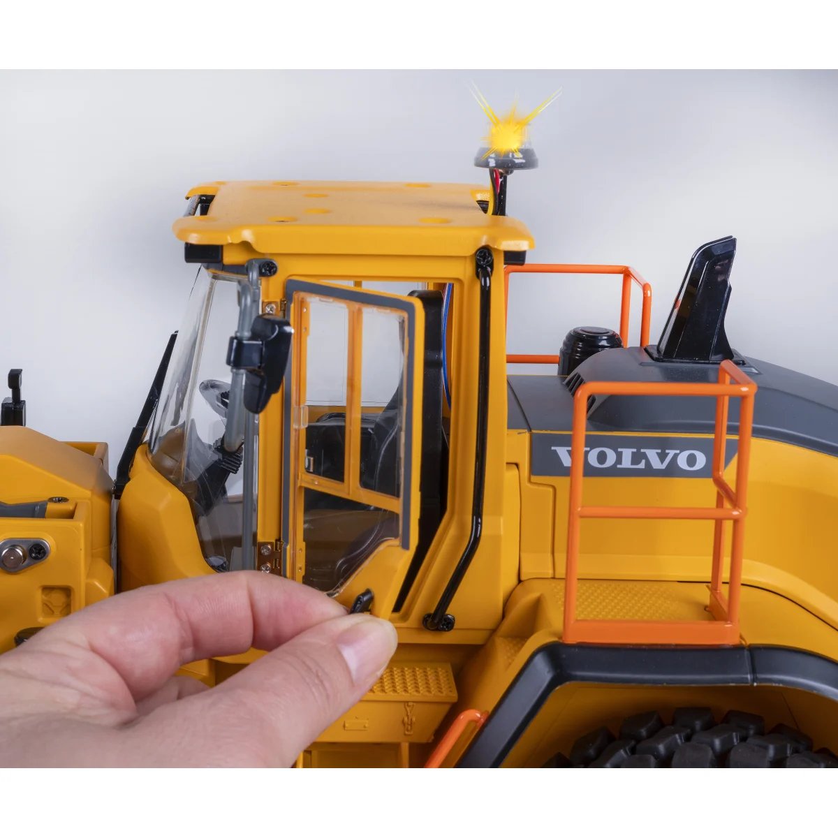 Jamara Radlader Volvo L260h 1:14 2,4ghz Bricks 14+