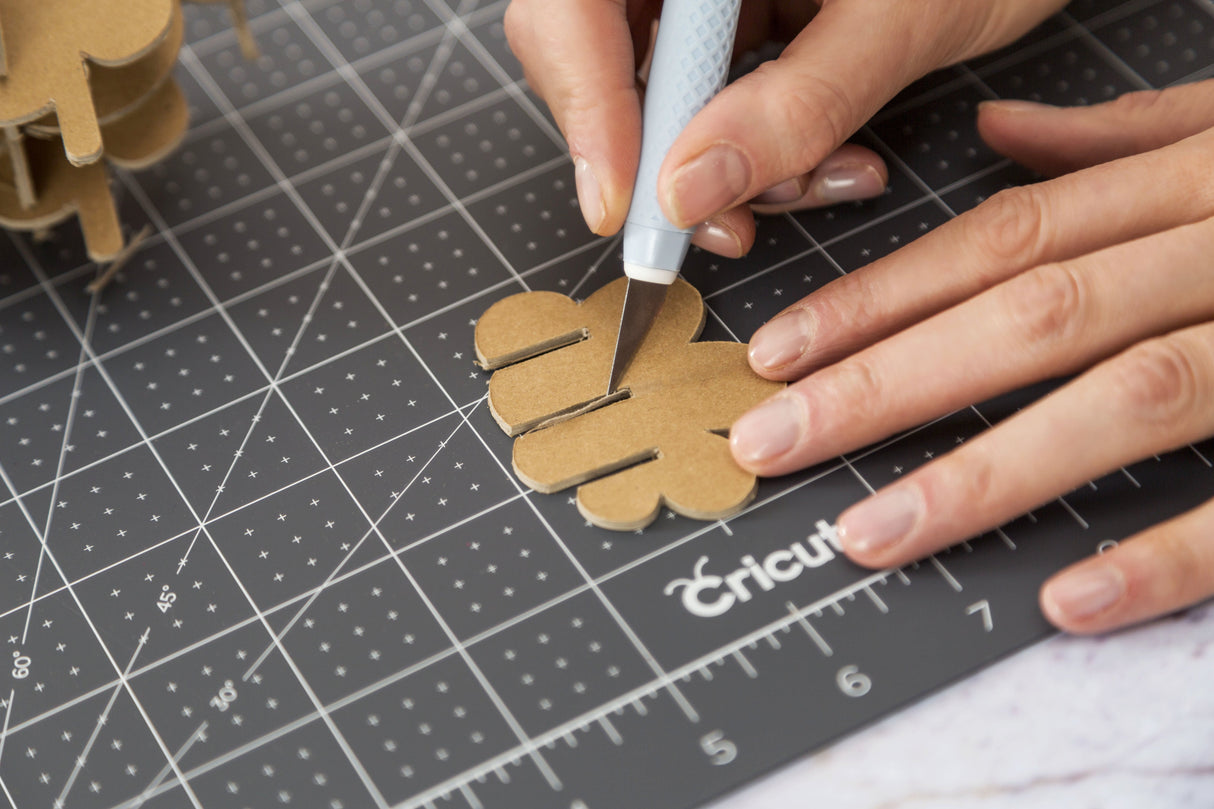 EAN 93573623400 - Cricut TrueControl Knife imagen 6