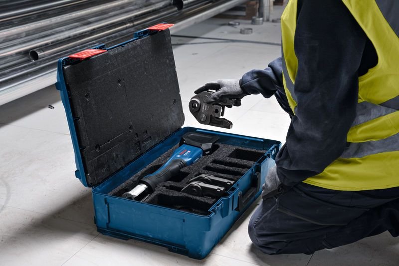 Prensadora Inalámbrica Bosch Professional Gpt 18v-32 Professional Solo, 18 Voltios, Prensadora Azul, Sin Batería Ni Cargador, En L-Boxx 06019m2100