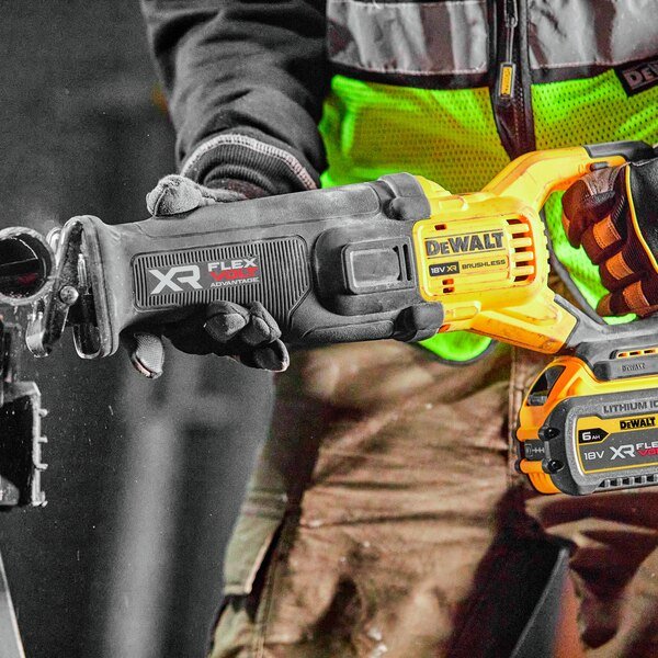 Dewalt Sierra De Sable A Batería Flexvolt Advantage Dcs386nt, 18 Voltios Dcs386nt-Xj