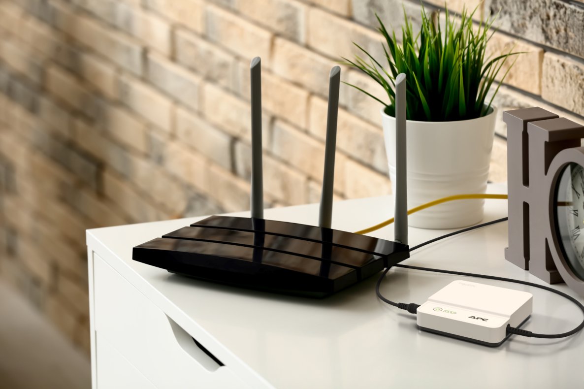 EAN 0731304632399 - APC CP12036LI sistema de alimentación ininterrumpida (UPS) 36 W imagen 2