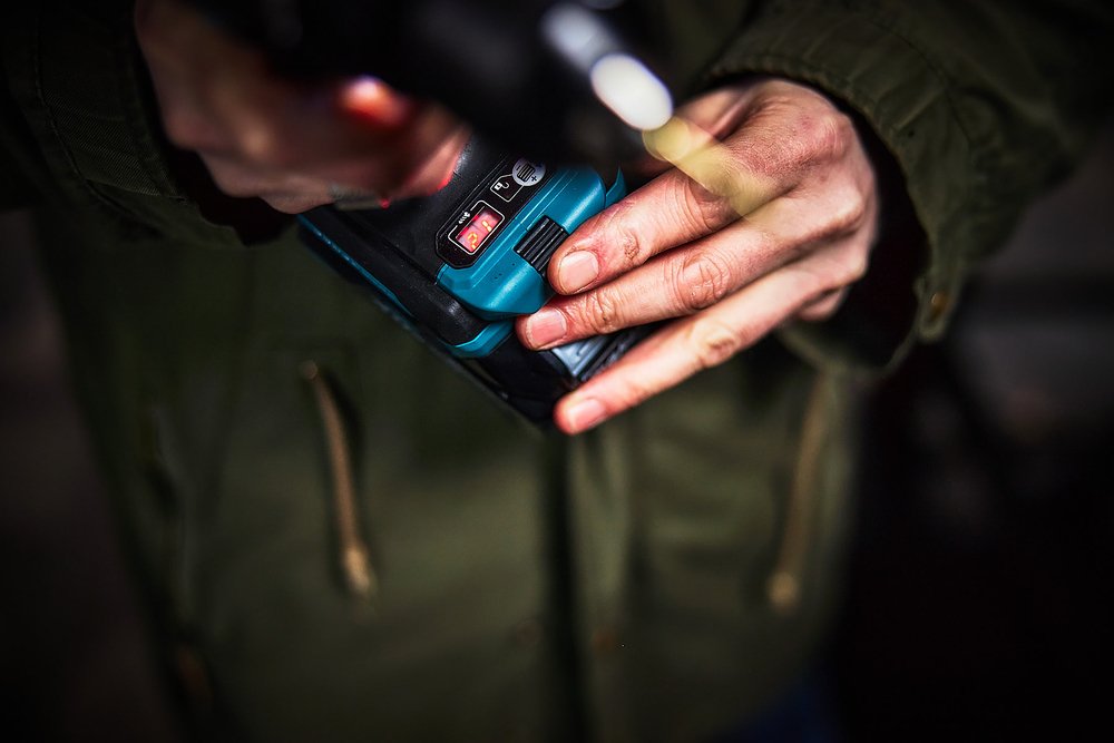 Taladro De Impacto Inalámbrico Makita Hp001gd201 Xgt, 40 Voltios