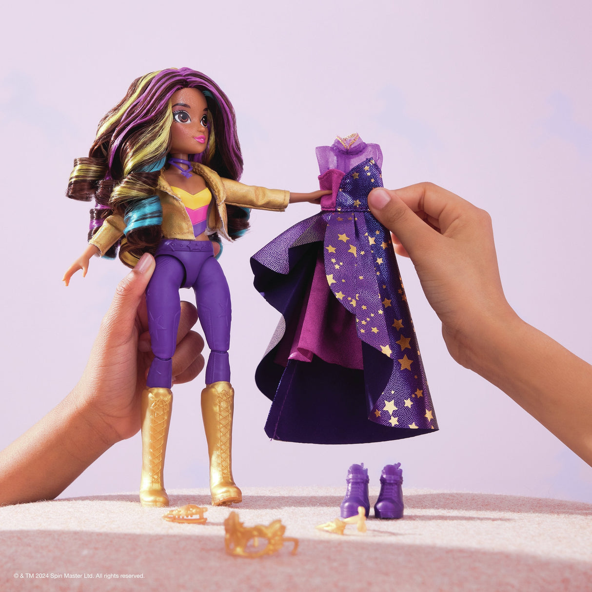 Muñeca Spin Master Unicorn Academy - Bola De Máscaras De Lujo Sophia 6069399