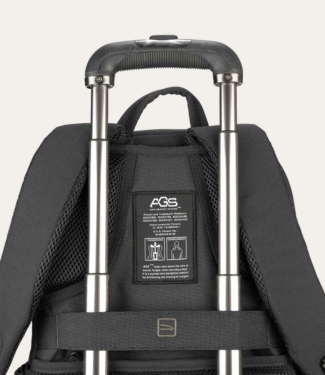 EAN 8020252174337 - Tucano Binario Gravity mochila Mochila de senderismo Antracita Plástico reciclado imagen 7