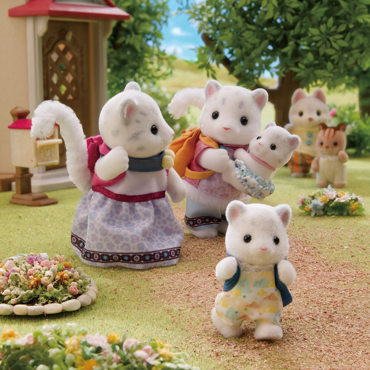 Epoch Sylvanian Families - Schneeleoparden Familie 5814