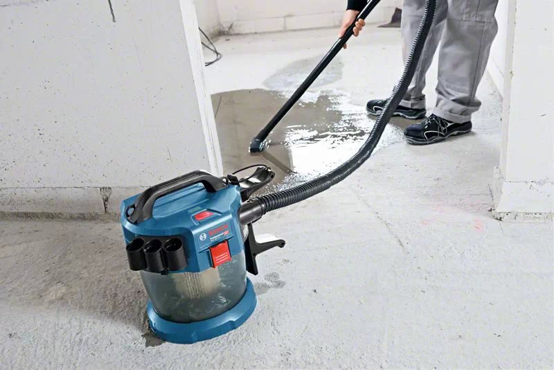 EAN 3165140995405 - Bosch GAS 18V-10 L Professional Negro, Azul imagen 7