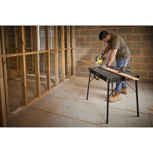 Banco De Trabajo Portátil Stanley Essential Negro, Soporta Hasta 320 Kg