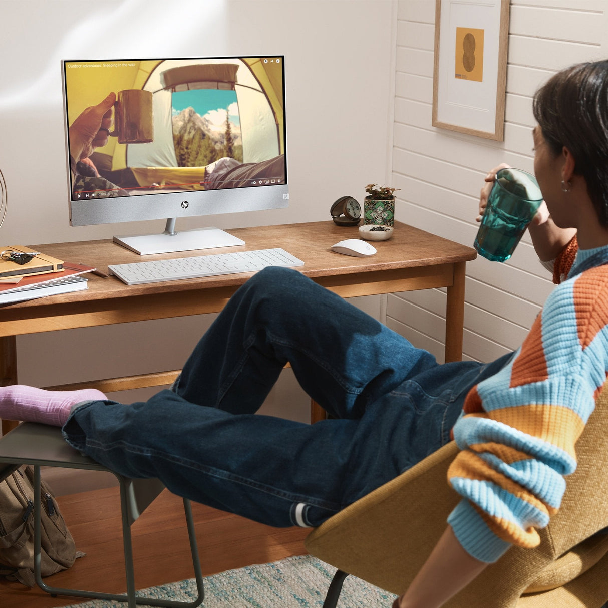 EAN 0197192648001 - HP Pavilion 24-ca2012ns Intel® Core™ i7 i5-13400T 60,5 cm (23.8") 1920 x 1080 Pixeles PC todo en uno 16 G imagen 7