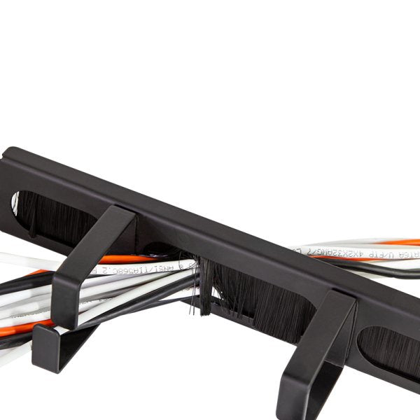 Panel De Gemión De Cables Logilink De 19", 4 Soportes De Acero Y Tira De Cepillos