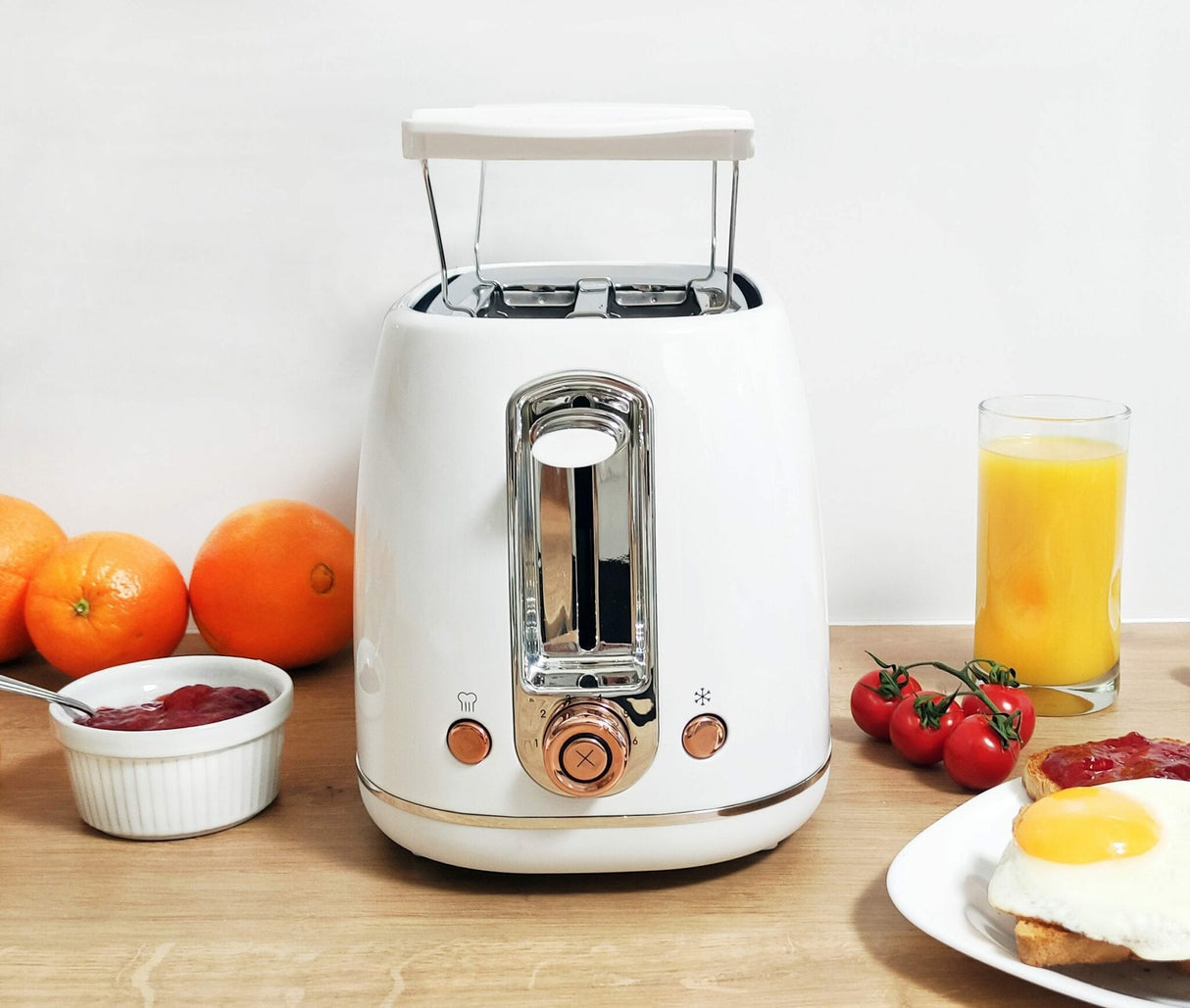 EAN 5901750504617 - Blaupunkt TSS802WH tostadora 6 2 rebanada(s) 900 W Blanco imagen 3