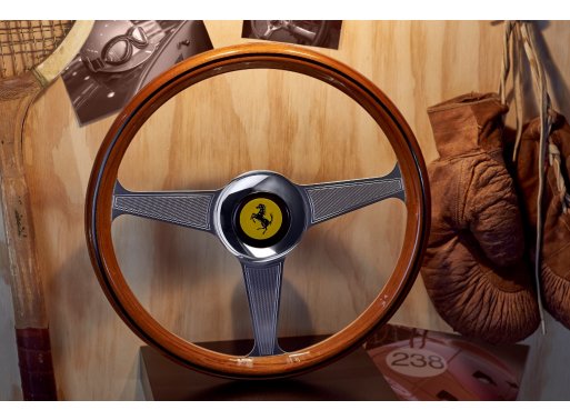 Thrustmaster Volante Ferrari 250 Gto Wheel Addon Para Pc Thrustmaster Volante Ferrari 250 Gto Wheel Addon Para Pc (2960822)