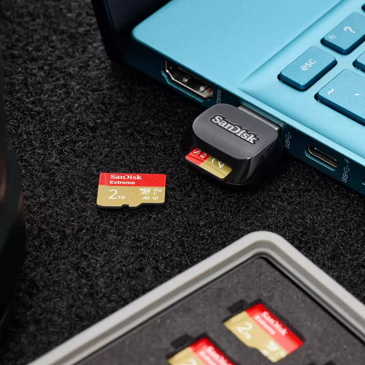 EAN 0619659214104 - SanDisk SDDR-B731-GN6NN lector de tarjeta USB 3.2 Gen 1 (3.1 Gen 1) Type-A Negro imagen 4