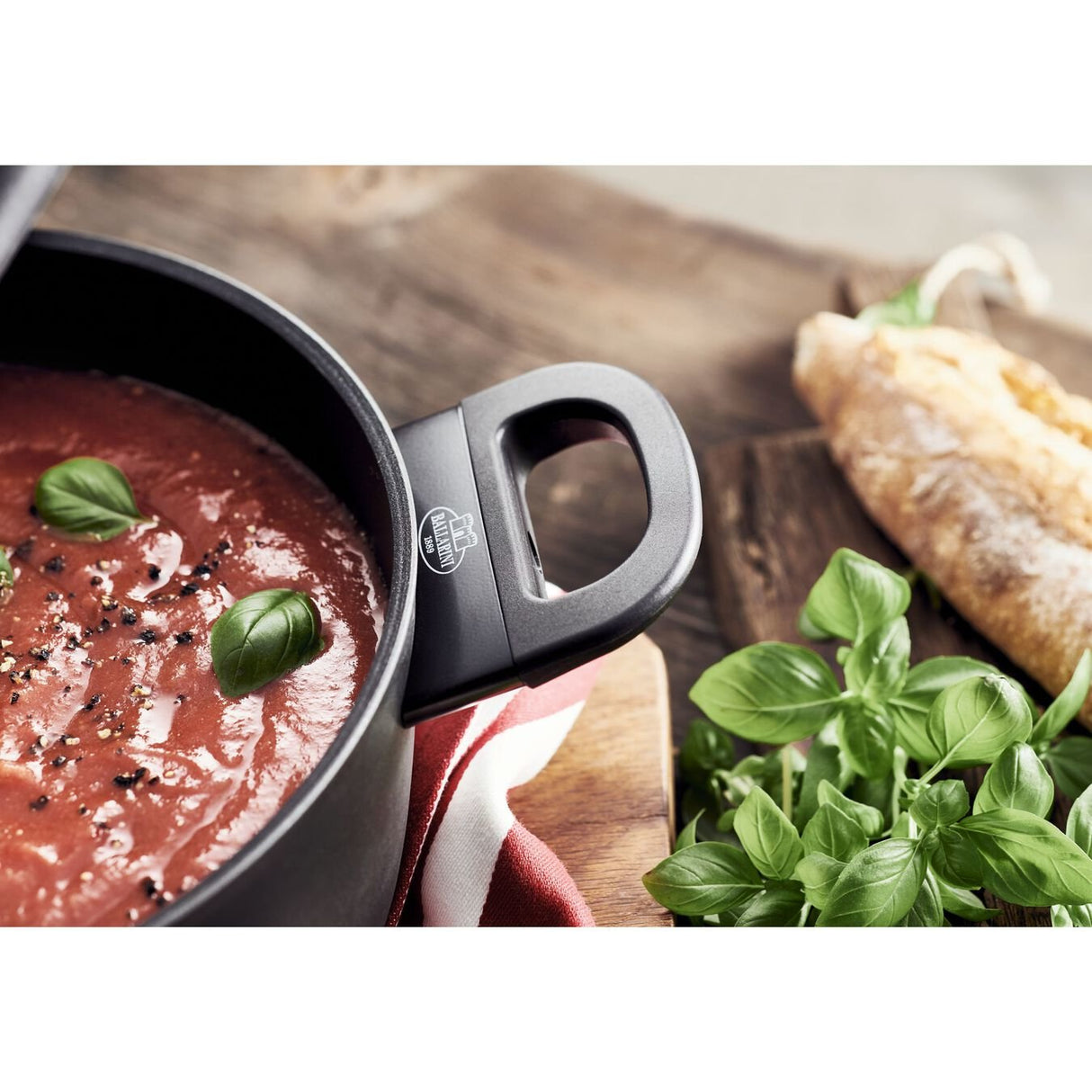 Ballarini Avola Frying Pan With Lid 24 Cm