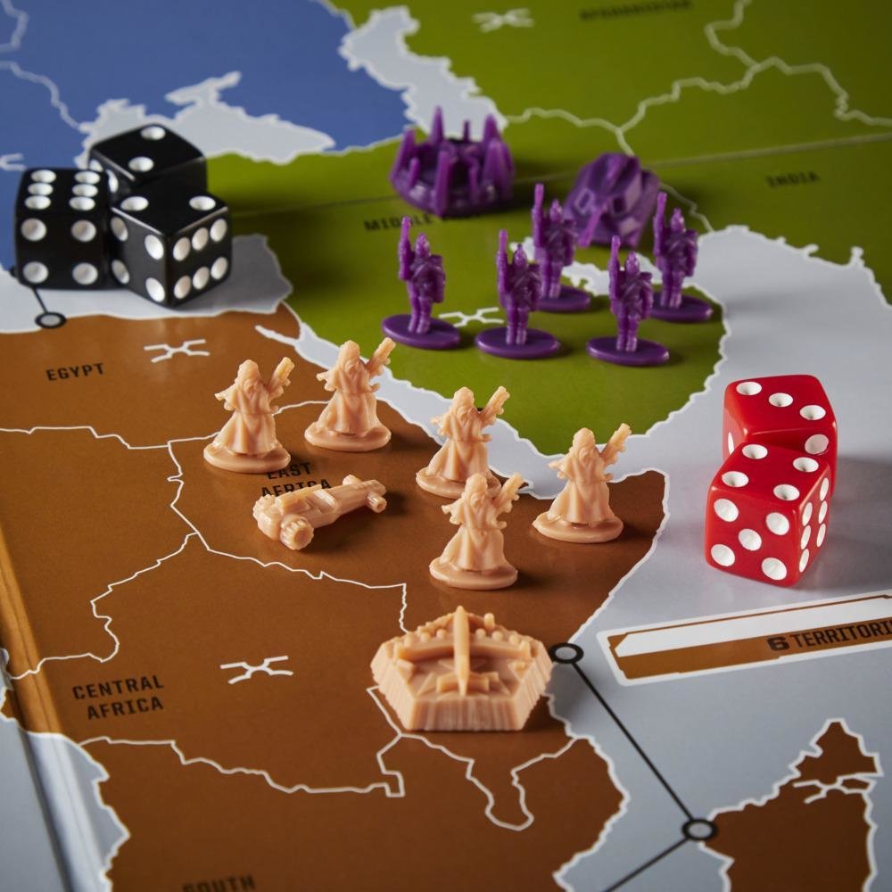EAN 5010993914371 - Hasbro Gaming Avalon Hill Risk Legacy Strategy imagen 5