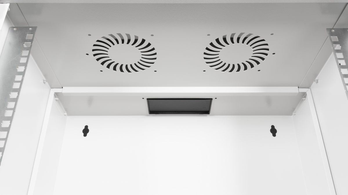 Armario Mural 19" Equip Eco Mount 7u Ewm-07-5440-G 540x400x330 Color Gris Puerta Cristal Templado