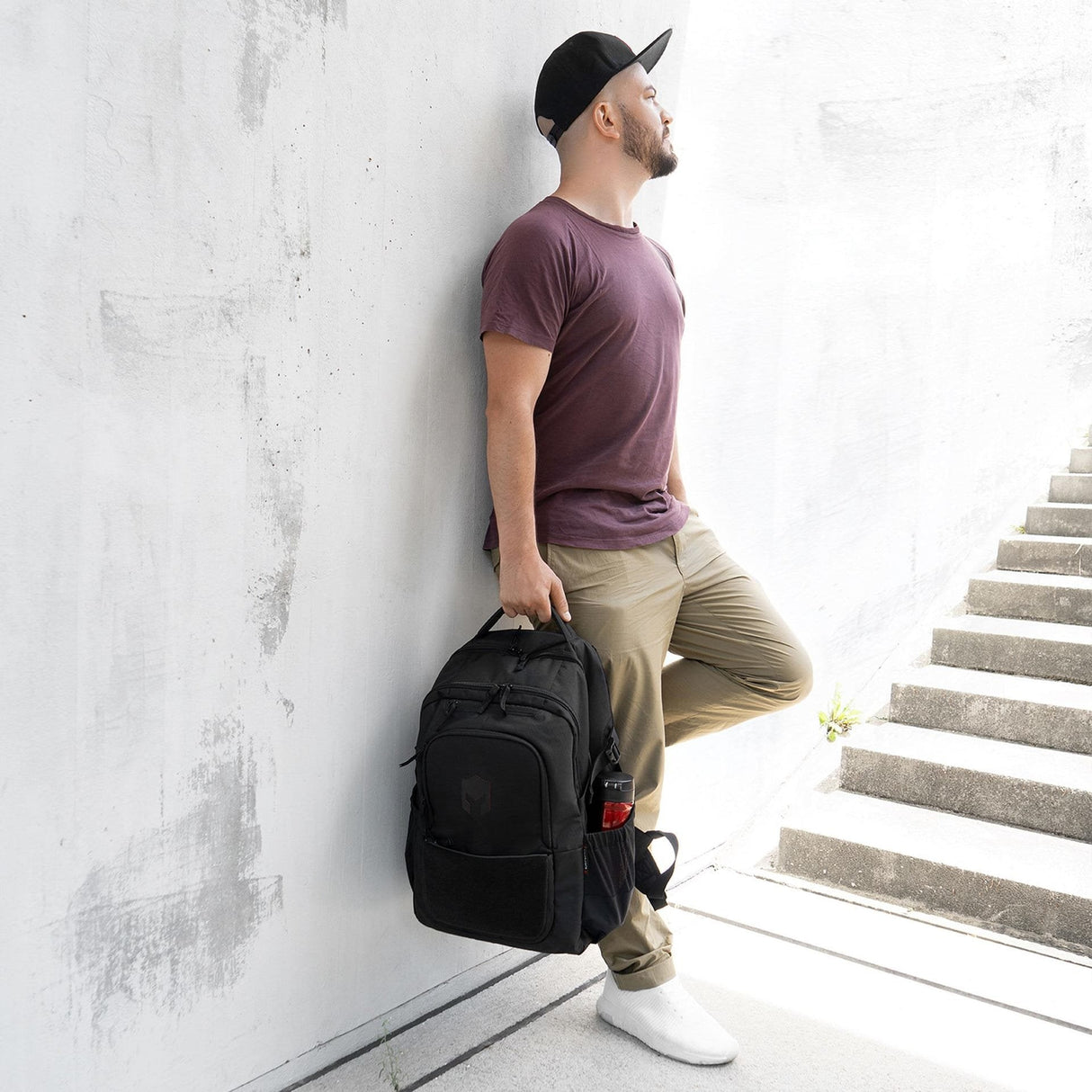 Dicota Caturix Forza Mochila Para Portátil 43,9 Cm (17.3") Negro