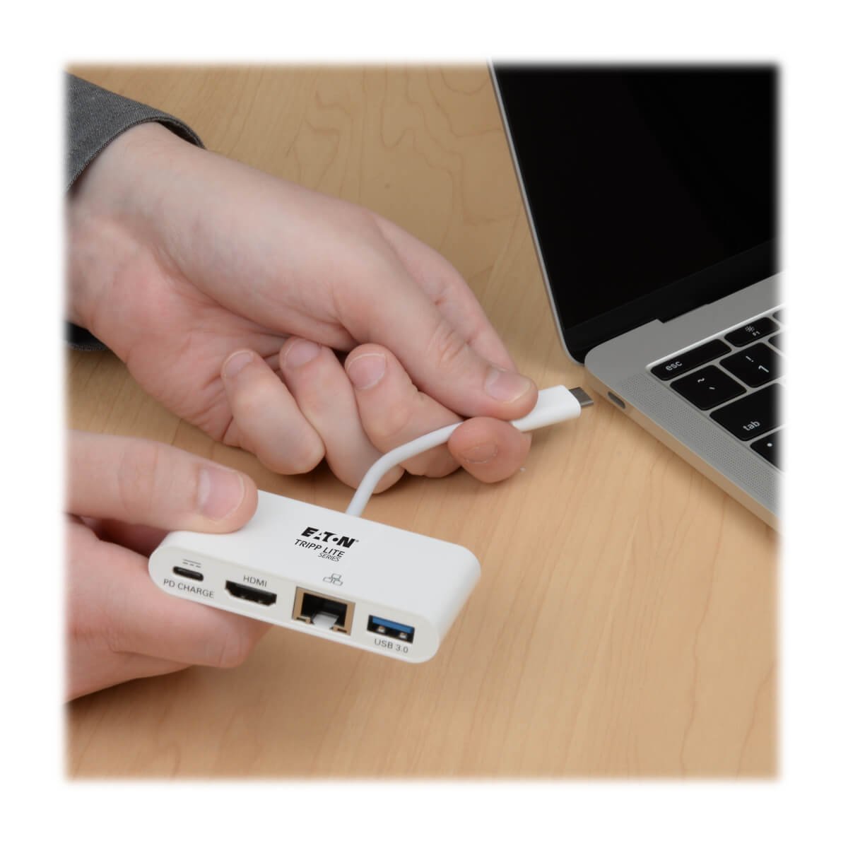 Tripp Lite U444-06n-Hgu-C Adaptador Multipuerto Usb-C Con Hdmi, Puerto Usb 3.0, Gbe, Carga Pd De 60w, Hdcp, Blanco