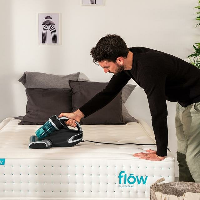 Cecotec Conga 7000 Aspiradora De Mano Negro, Azul Sin Bolsa