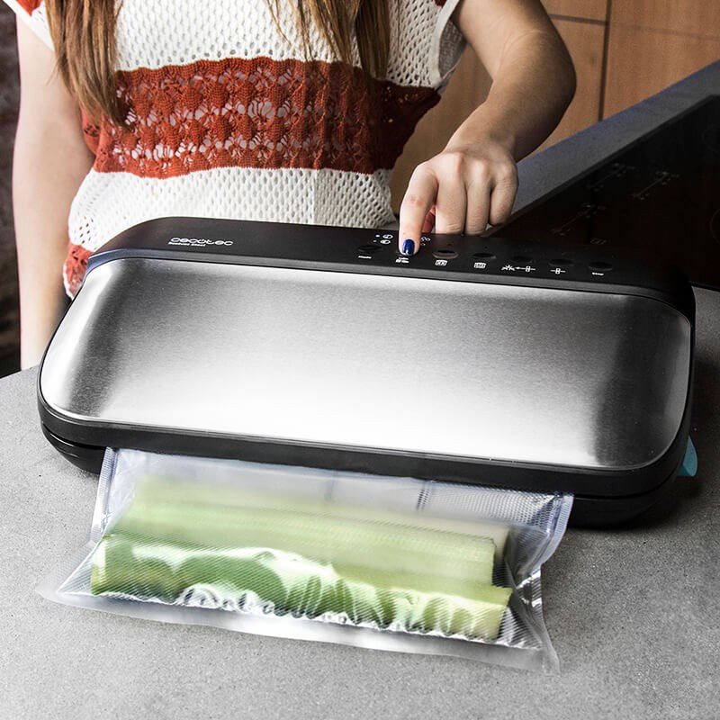 EAN 8435484040709 - Cecotec 04070 sellador al vacío 0,9 mbar Negro, Gris imagen 7