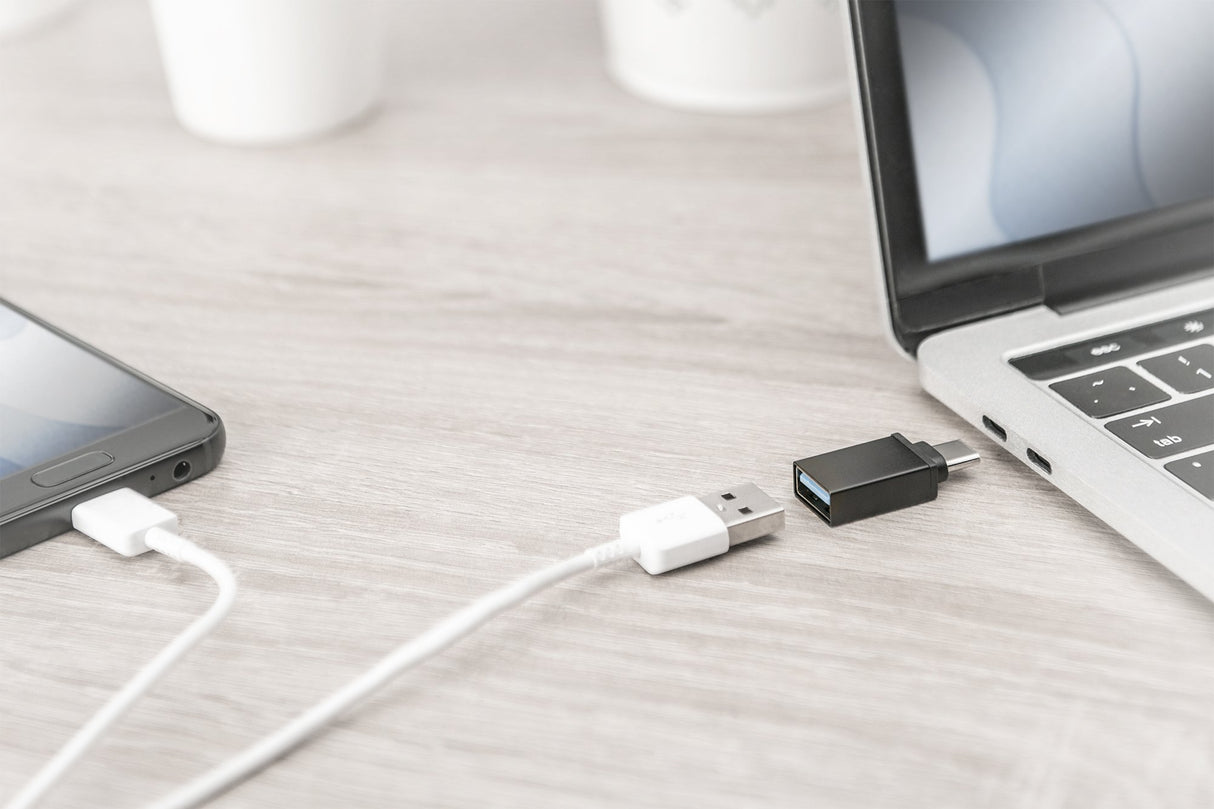EAN 4016032370802 - Digitus AK-300506-000-S cambiador de género para cable USB C USB A Negro imagen 2