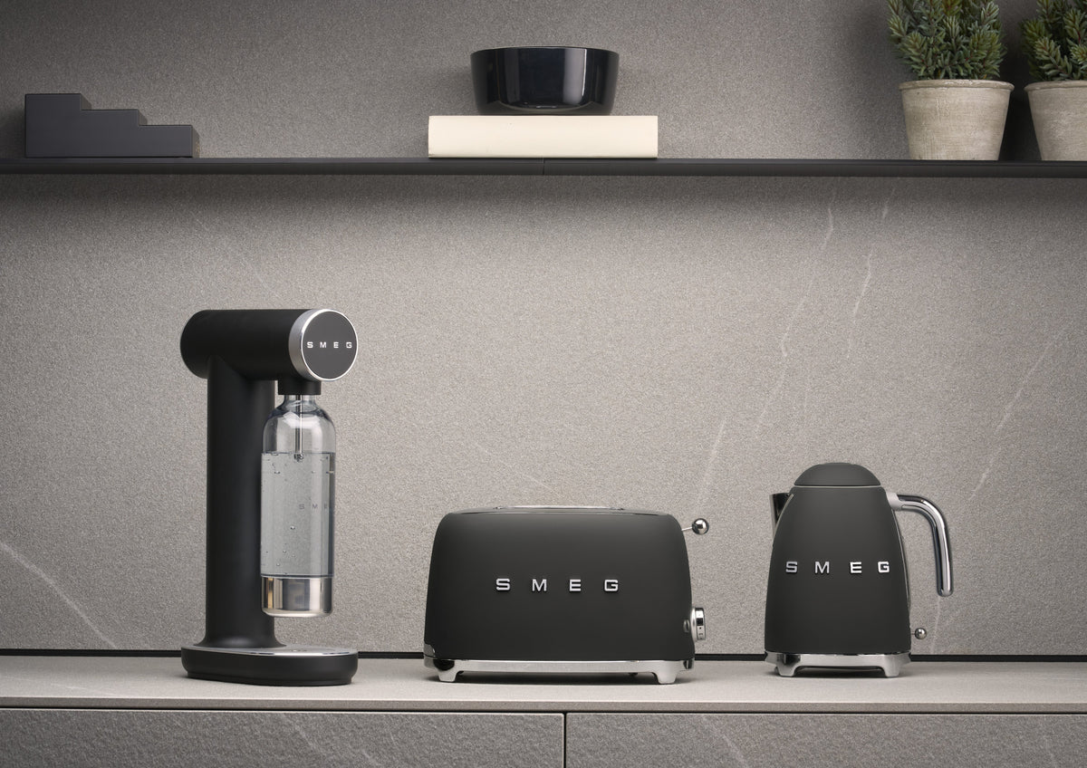 EAN 8017709347512 - Smeg SKC01BLM carbonatador Plástico Negro imagen 19