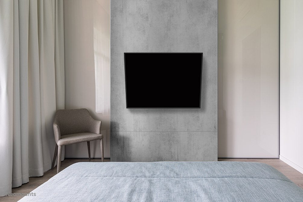 Neomounts By Newstar Screen Wall Mount (Full Motion, 2 Pivots, Vesa 400x400) (Wl40-540bl14)