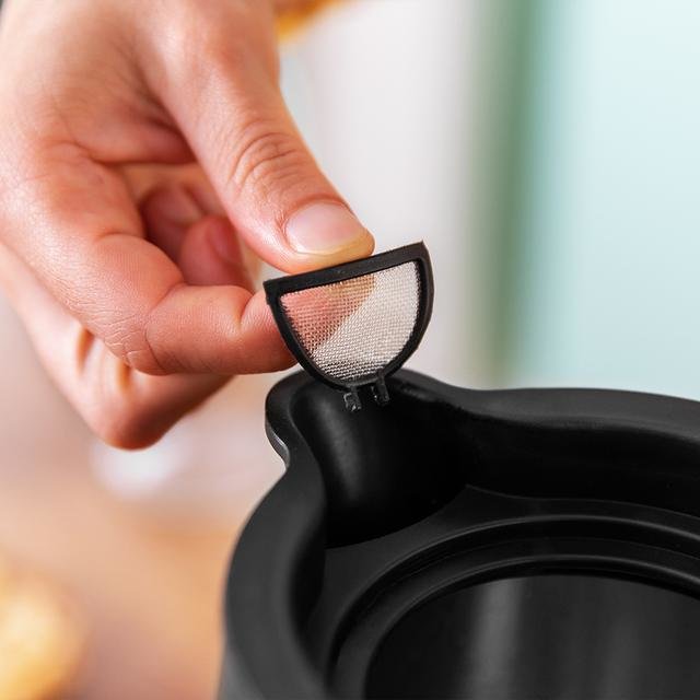 Cecotec Thermosense 400 Water Kettle, Black