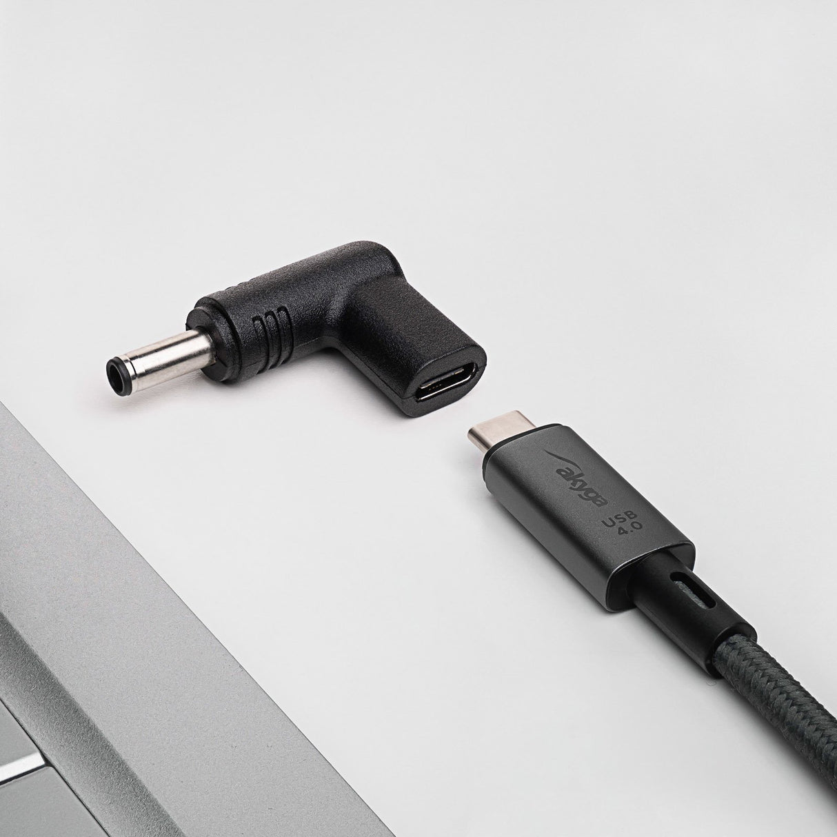 EAN 5901720138231 - Akyga AK-ND-C10 cambiador de género para cable USB-C 4.5 x 3.0 mm Negro imagen 2