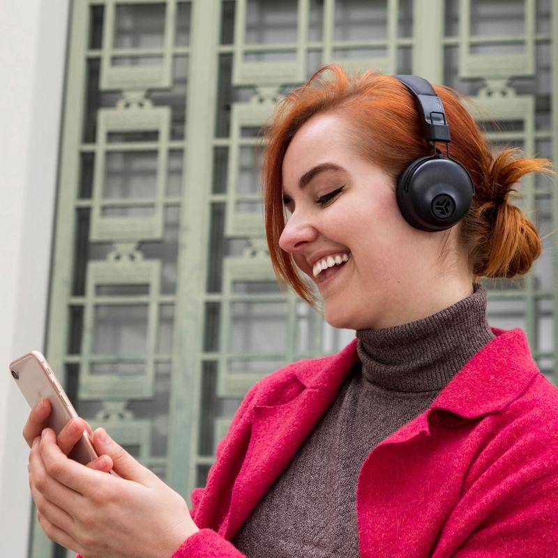 EAN 0812887018449 - JLab Studio Wireless On-Ear Auriculares Inalámbrico y alámbrico Diadema Llamadas/Música Bluetooth Negro imagen 4