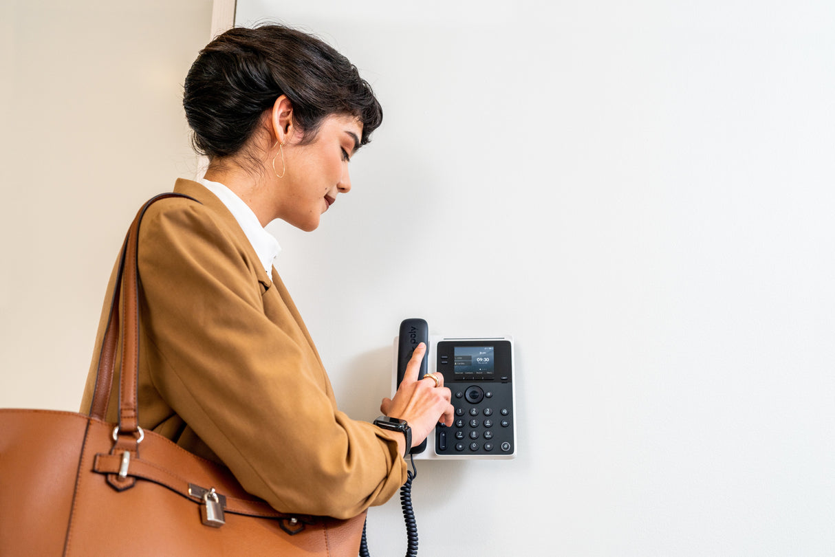 EAN 0197497341348 - HP Poly Edge E100 IP Phone and PoE-enabled teléfono IP Negro IPS imagen 5