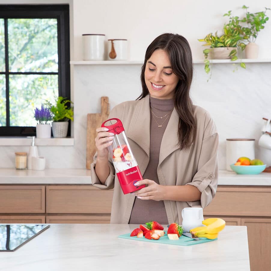 Licuadora Portátil Nutribullet Nbp003ma (Magenta, Funciona Con Pilas, 0,475 Litros) 0c22300095