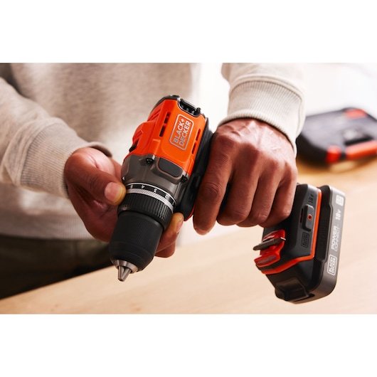 Taladro Black & Decker Bcd382d1xc-Qw Naranja