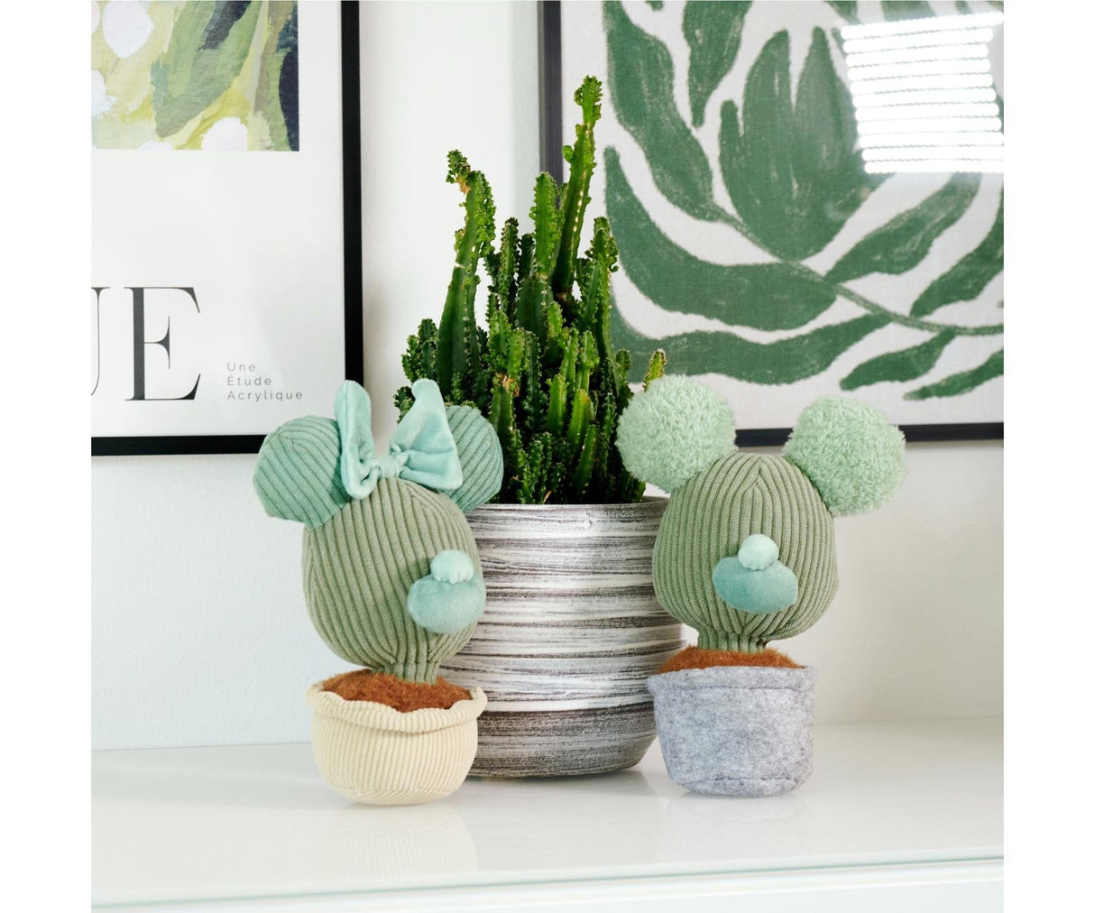 Peluche Planta Minnie Disney 20cm