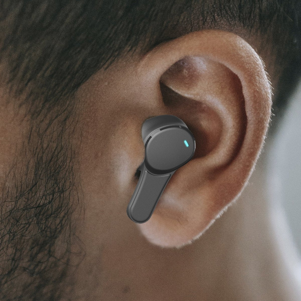 Auricular Bluetooth Intrauditivo Prixton Tws159 Negro Funcion Anc+Enc Autonomia 3.5h Estuche De Carga Con Pantalla