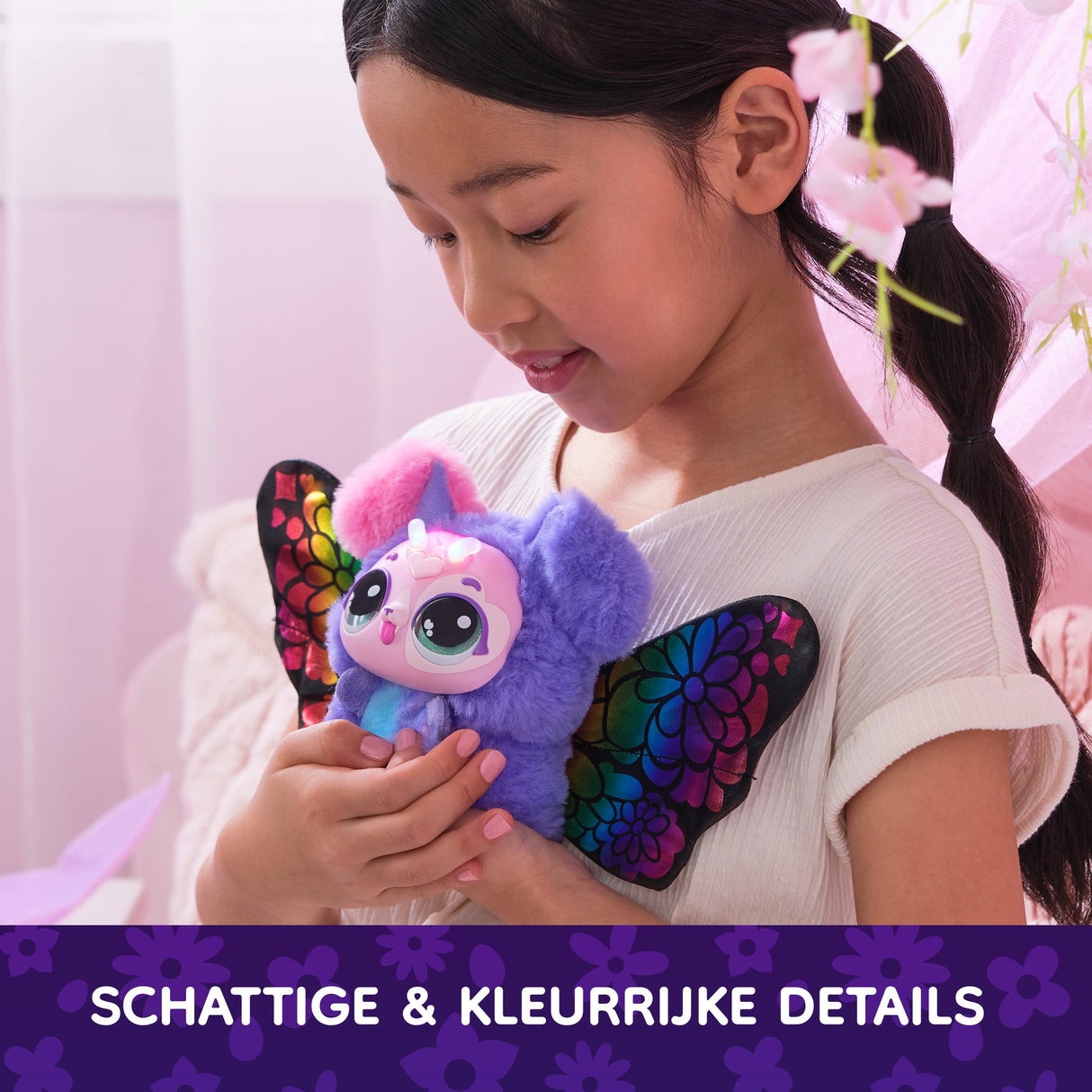 EAN 0681147057494 - Hatchimals EGG INA Bloomables Kittyfly GML imagen 7