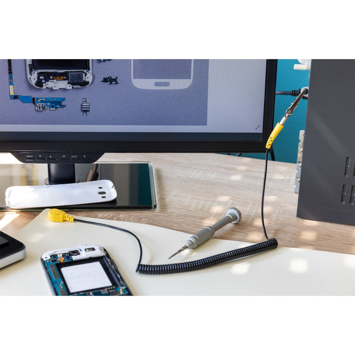 Alfombrilla De Trabajo Antiestática Inline De 50 X 60 Cm Para Reparación De Pc, Servidores Y Portátiles