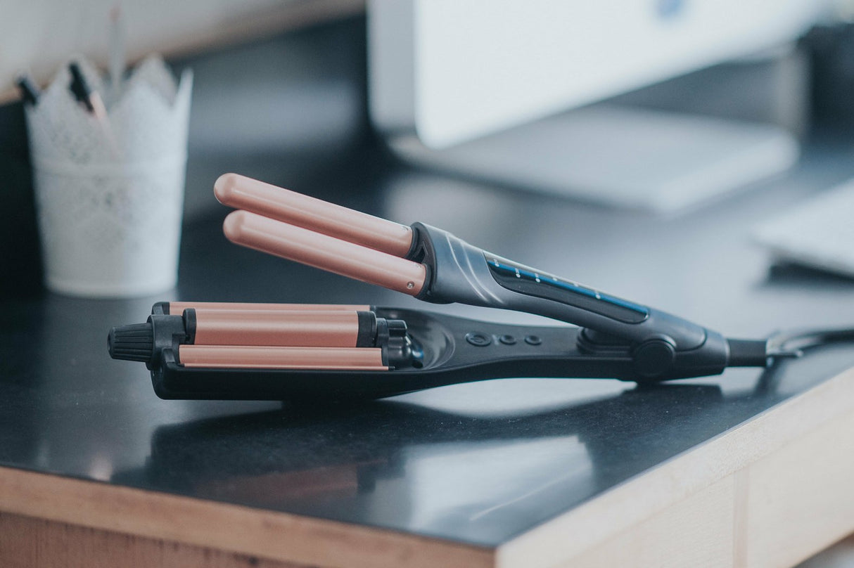 Plancha Rowenta Waves Addict Cf4710f0 Con Múltiples Accesorios Caliente Negro, Oro