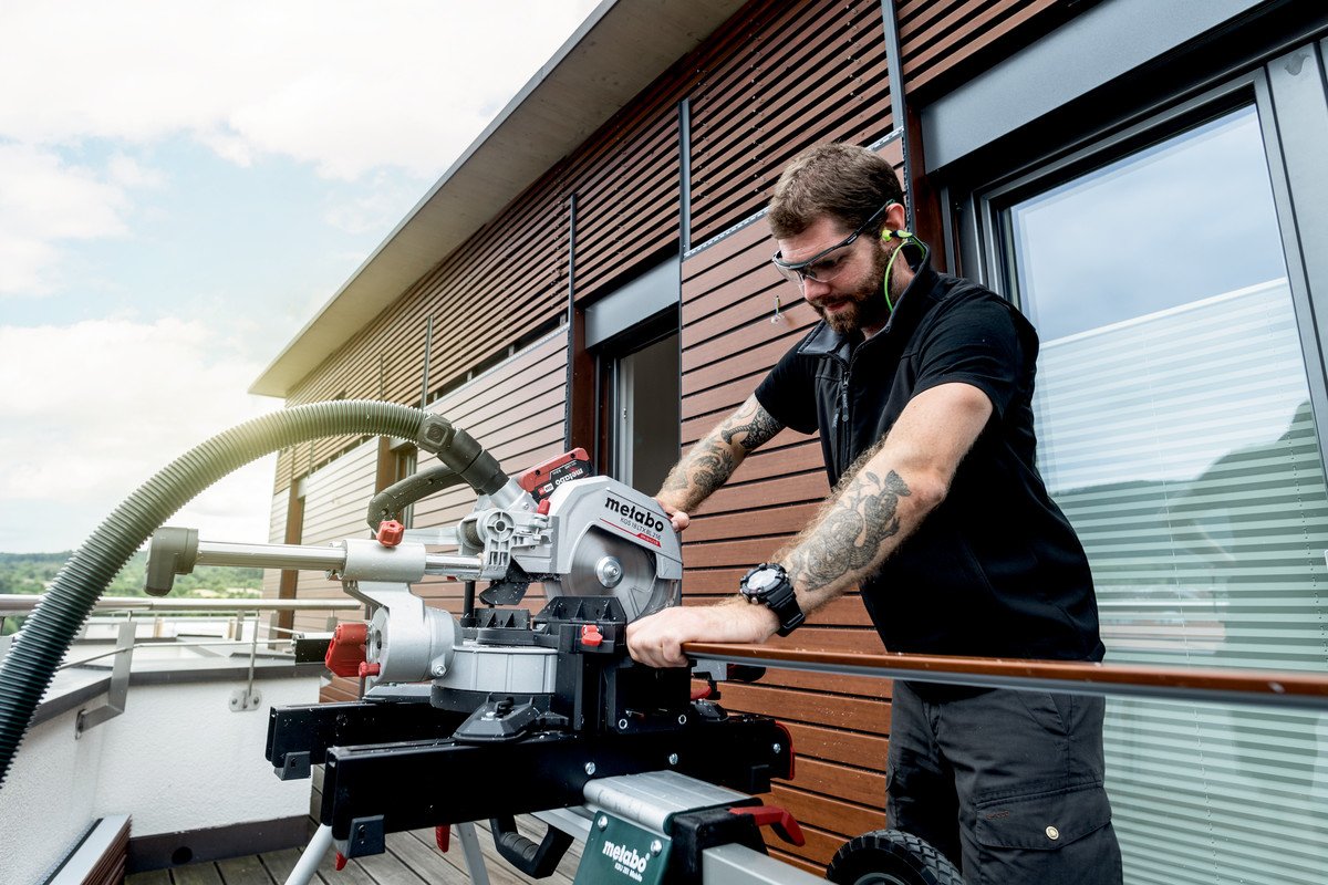 EAN 4061792235830 - Metabo KGS 18 LTX BL 216 5000 RPM imagen 2