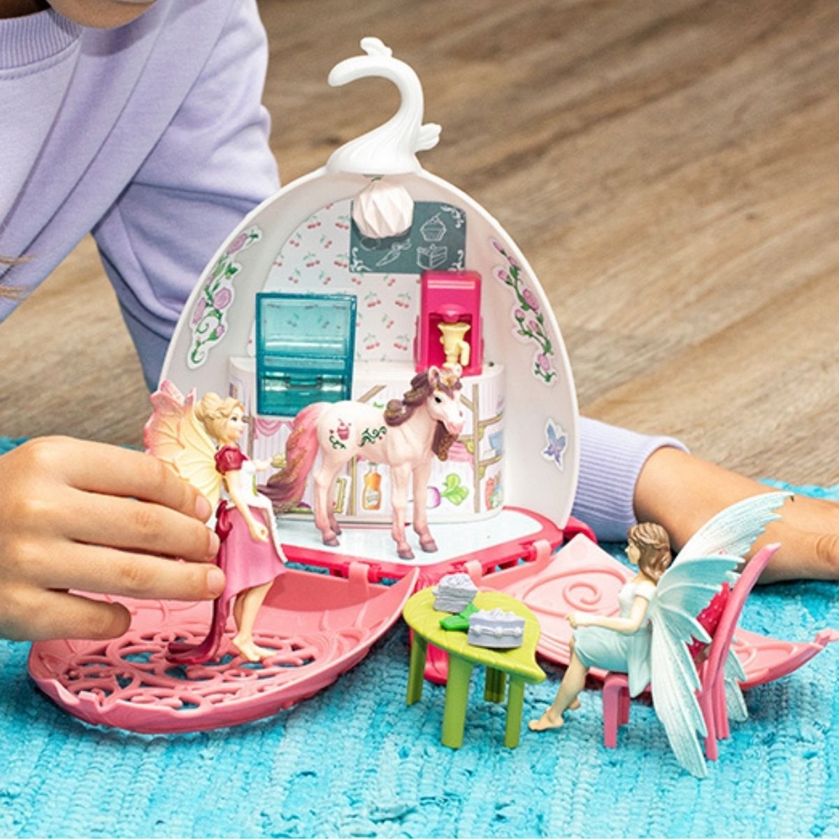 Schleich Babyala 42526 Fairy Cafe Blossom