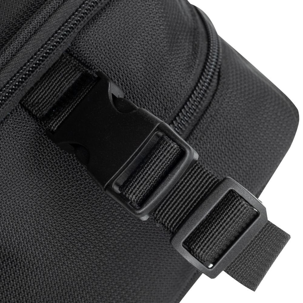 EAN 4260709011776 - Rivacase 8409 Bolsa de aseo Poliéster, Poliéster reciclado Negro imagen 14