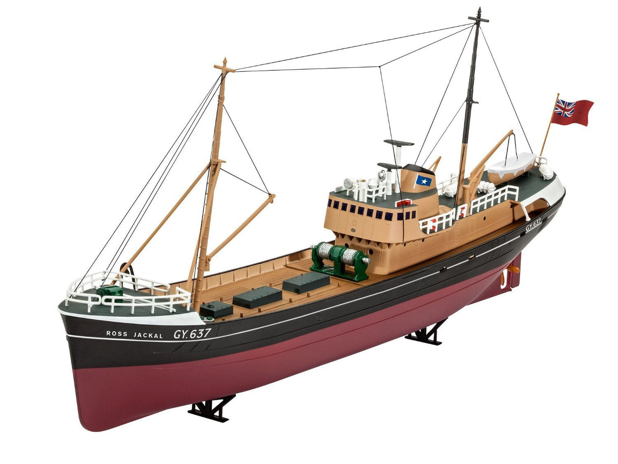 Revell North Sea Trawler