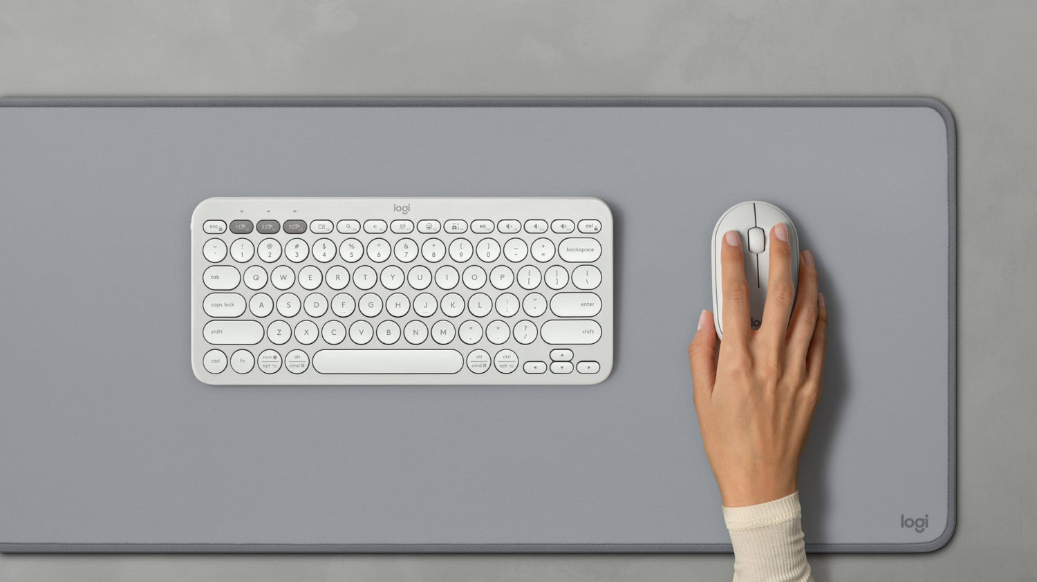 Teclado Inglés + Ratón Logitech Pebble 2 Combo Rf Wireless + Bluetooth Qwerty Internacional De Ee.Uu. Blanco