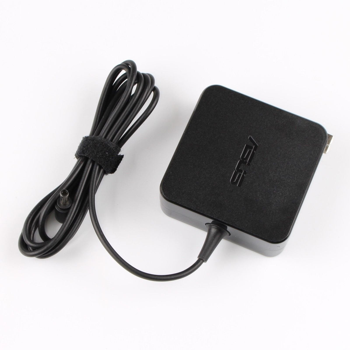 Asus 0a001-00047100 Adaptador E Inversor De Corriente Interior 65 W Negro